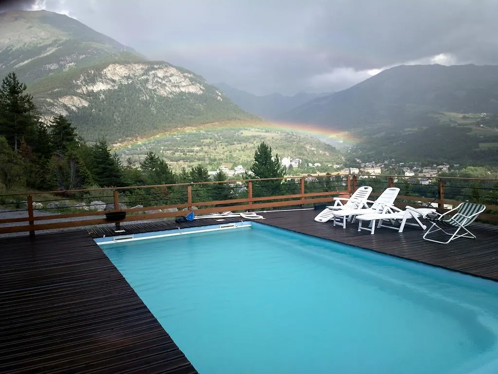 Apartment Chalet Les Moineaux Chambres D'Hotes Jausiers Frankreich