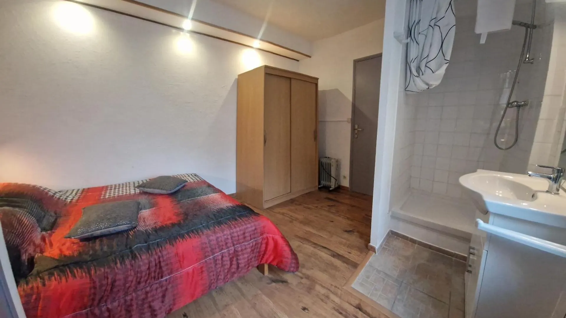 Chalet Les Moineaux Chambres D'Hotes Jausiers